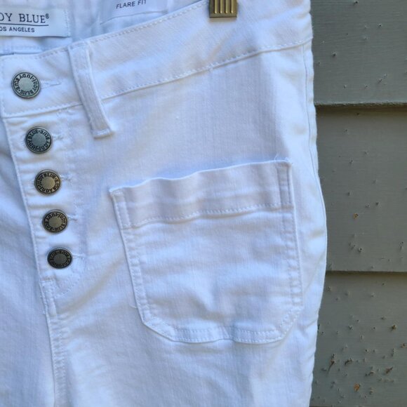 Judy Blue White Flair Fit Button Fly Jeans size 9/29 - Picture 10 of 13